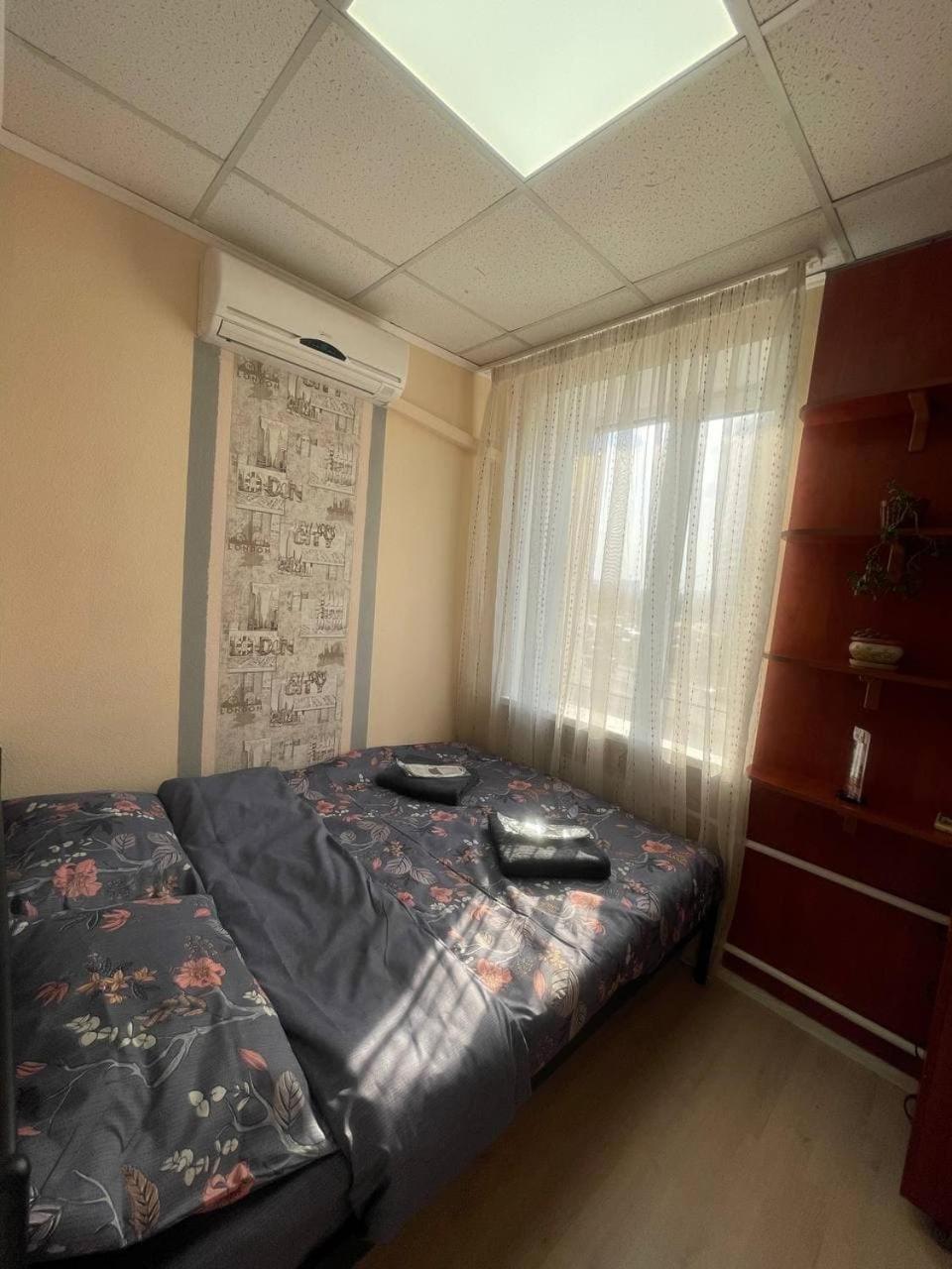 Uneed Rooms Sakvoiaj Kyiv Exterior photo
